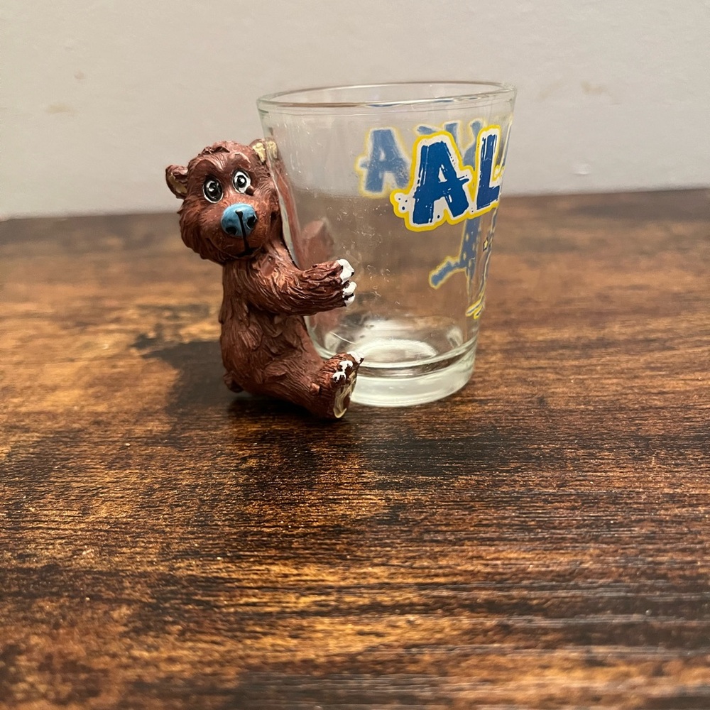 Vintage 3D Alaska Shot Glass / Vintage Shot Glasses/ Mini /Bear / Birthday Gift
